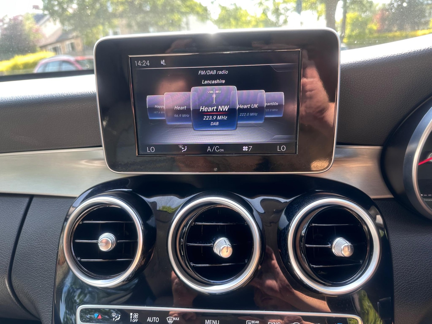 Used Mercedes-Benz C Class 2015 for sale - 76743151: Photo 25