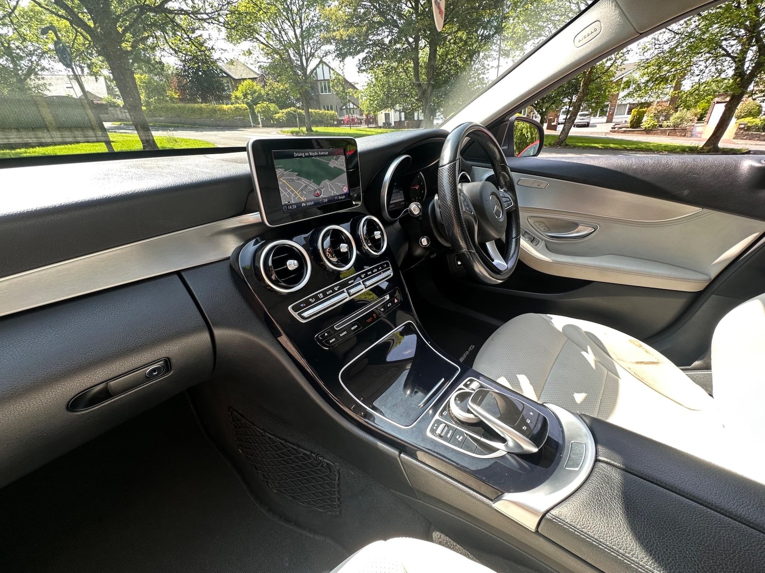 Used Mercedes-Benz C Class 2015 for sale - 76743151: Photo 35