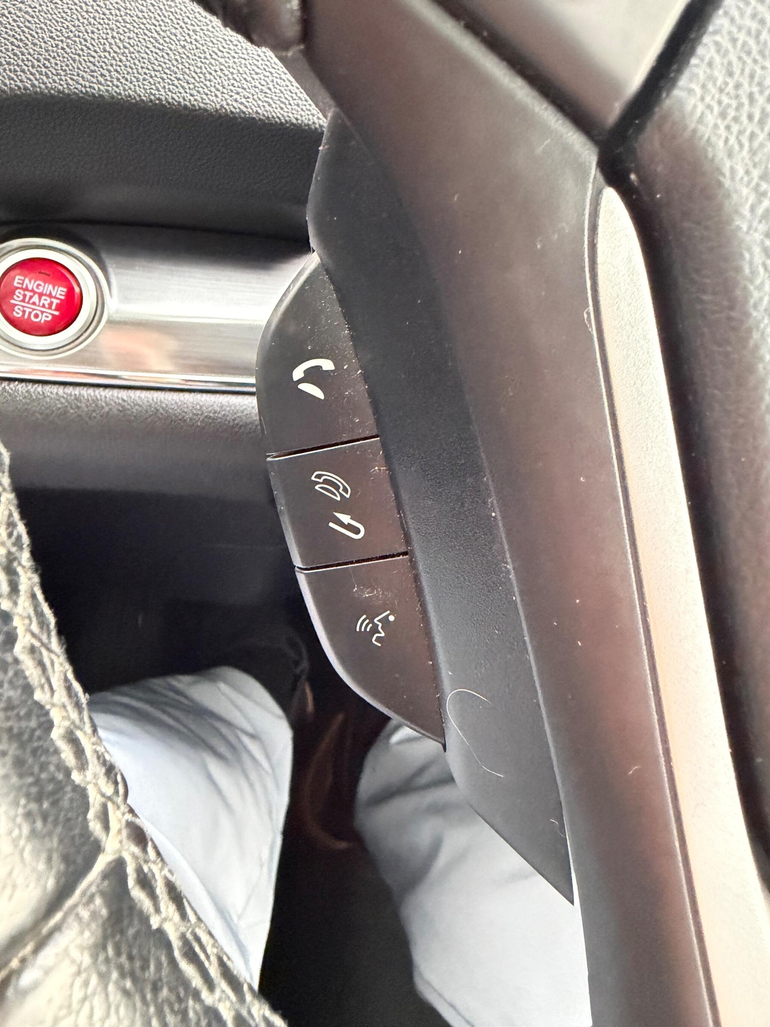 Used Honda CR-V 2015 for sale - 77291602: Photo 48