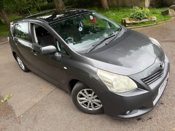 Used Toyota Verso 2011 for sale - 78902225: Photo