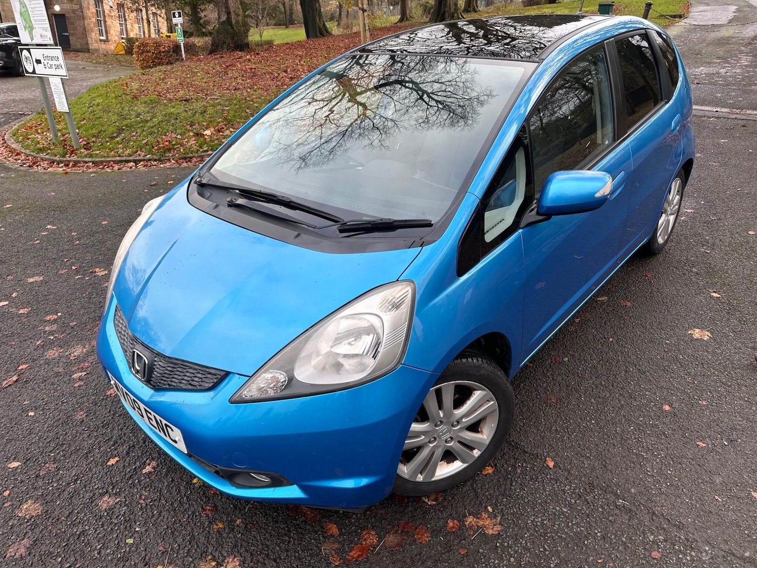 Used Honda Jazz 2009 for sale - 76592127: Photo 2