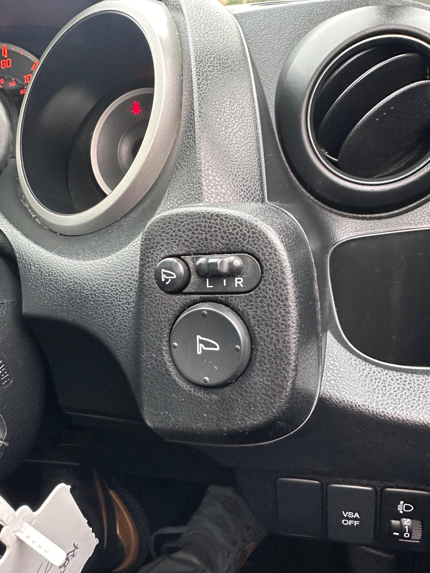 Used Honda Jazz 2009 for sale - 76592127: Photo 40