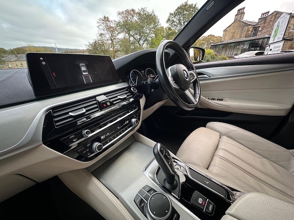 Used BMW 5 Series 2019 for sale - 76247692: Photo 42
