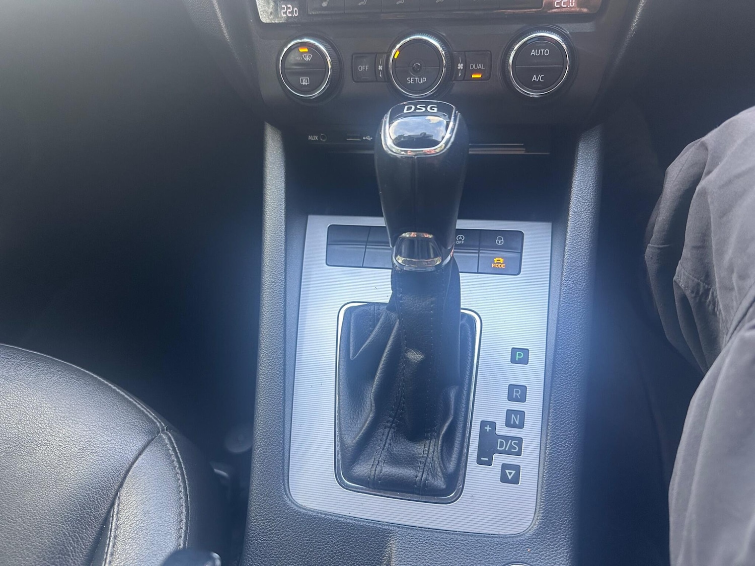Vehicle 29
