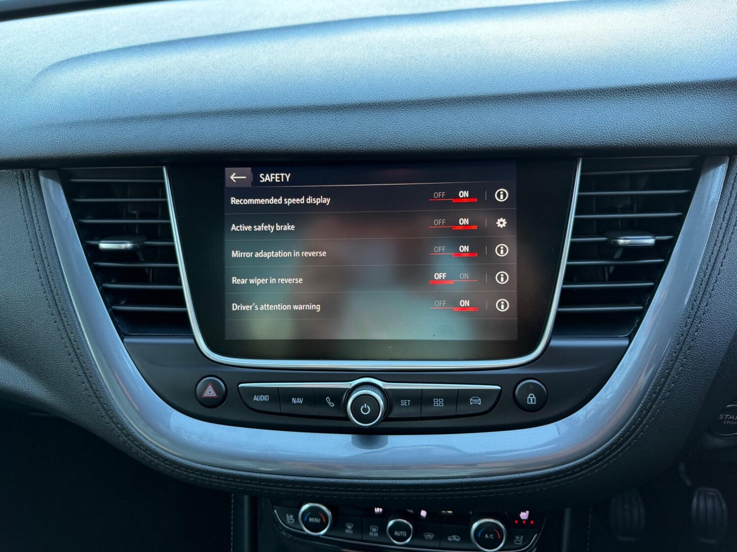 Used Vauxhall Grandland X 2018 for sale - 77573967: Photo 30