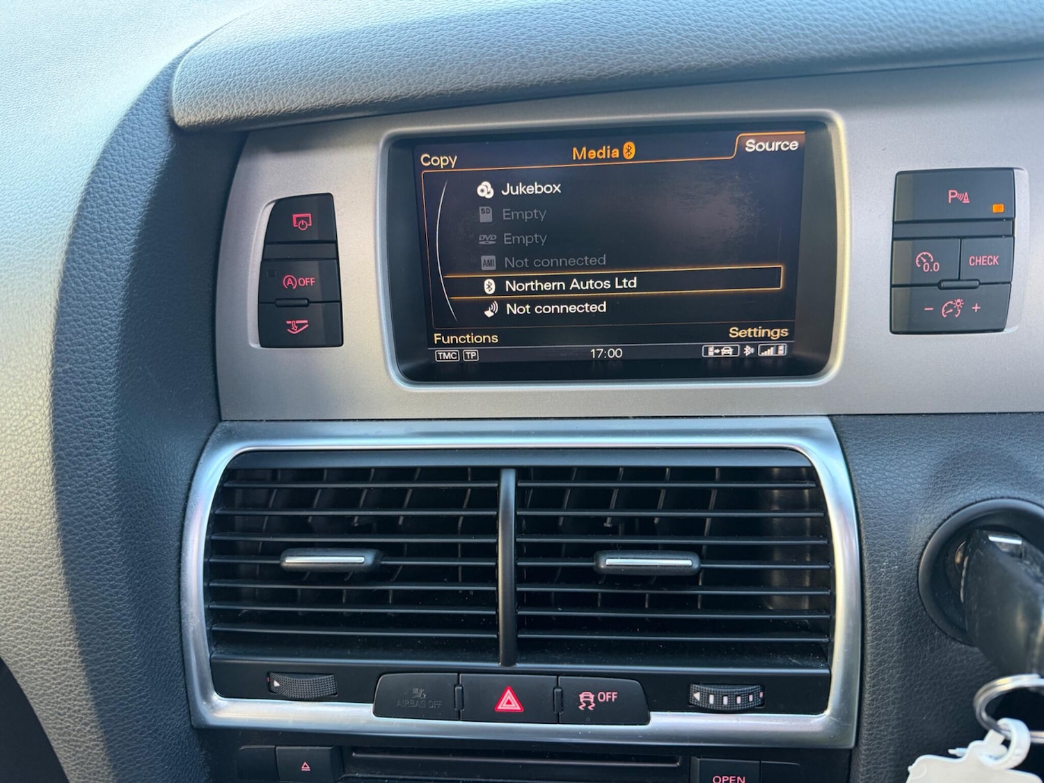 Used Audi Q7 2014 for sale - 77441422: Photo 26