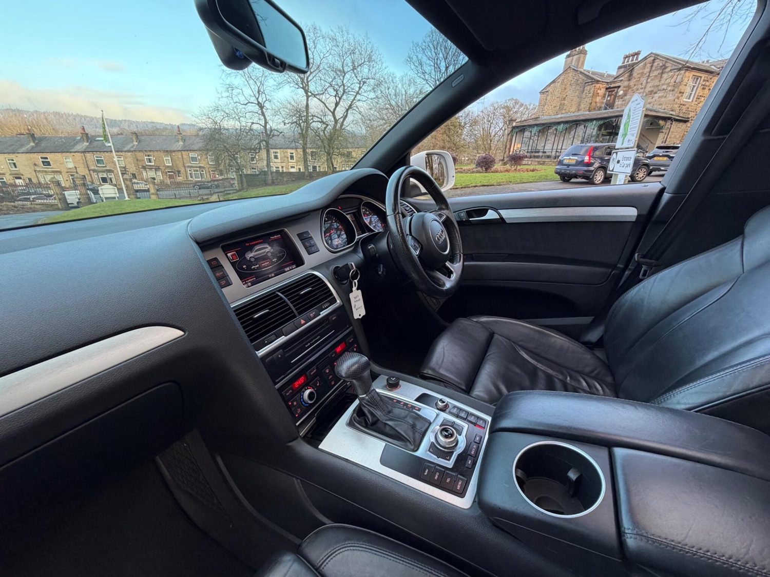 Used Audi Q7 2014 for sale - 77441422: Photo 38