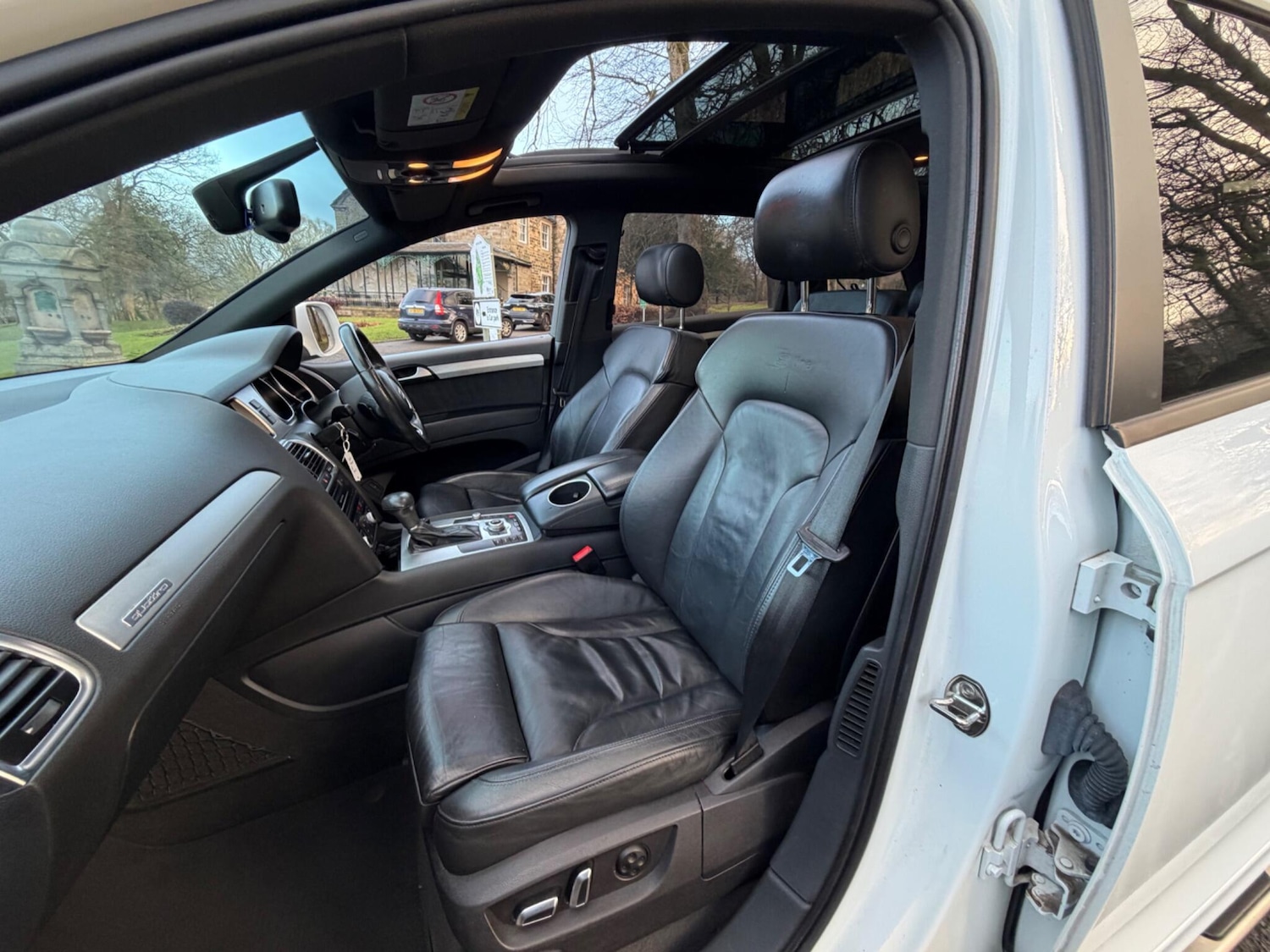 Used Audi Q7 2014 for sale - 77441422: Photo 39