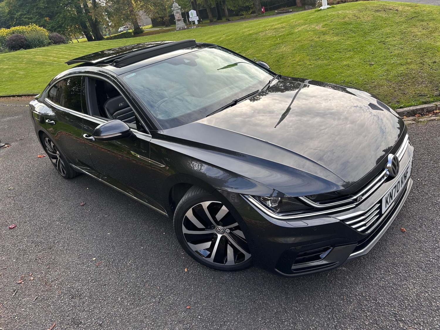 Used Volkswagen Arteon 2020 for sale - 76561240: Photo 2