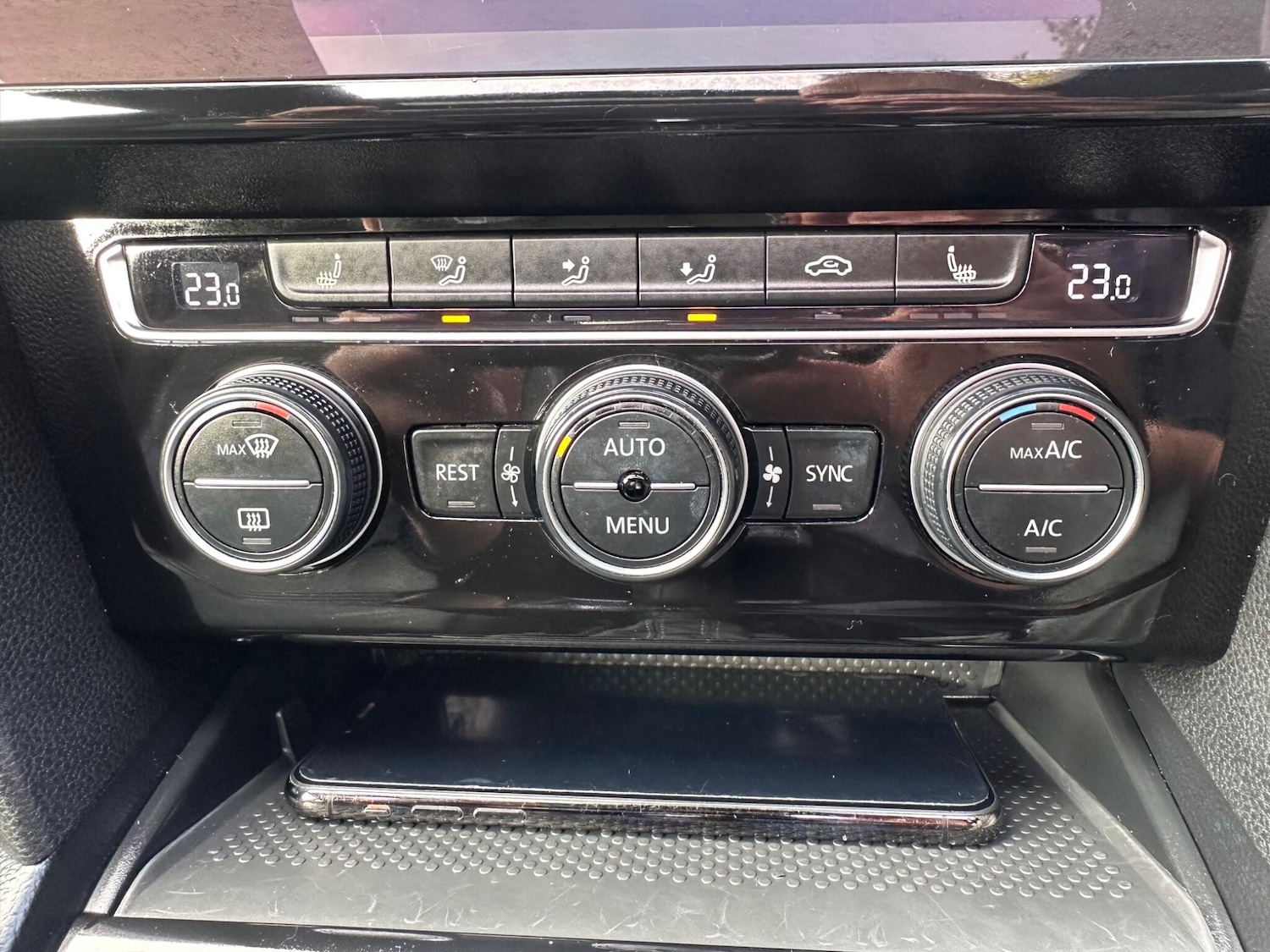 Used Volkswagen Arteon 2020 for sale - 76561240: Photo 33