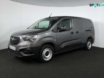 2023 (23) - 2300 1.5 Turbo D 130ps H1 Dynamic Van