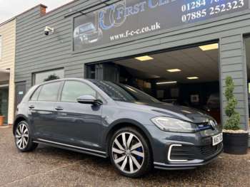 Used Volkswagen Golf 2017 for sale - 74827370: Photo