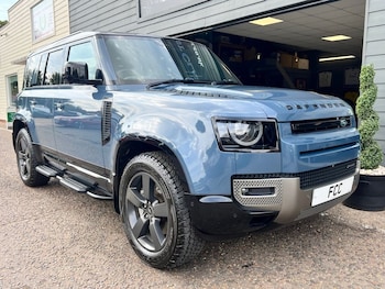 Used Land Rover Defender 110 2021 for sale - 75312666: Photo
