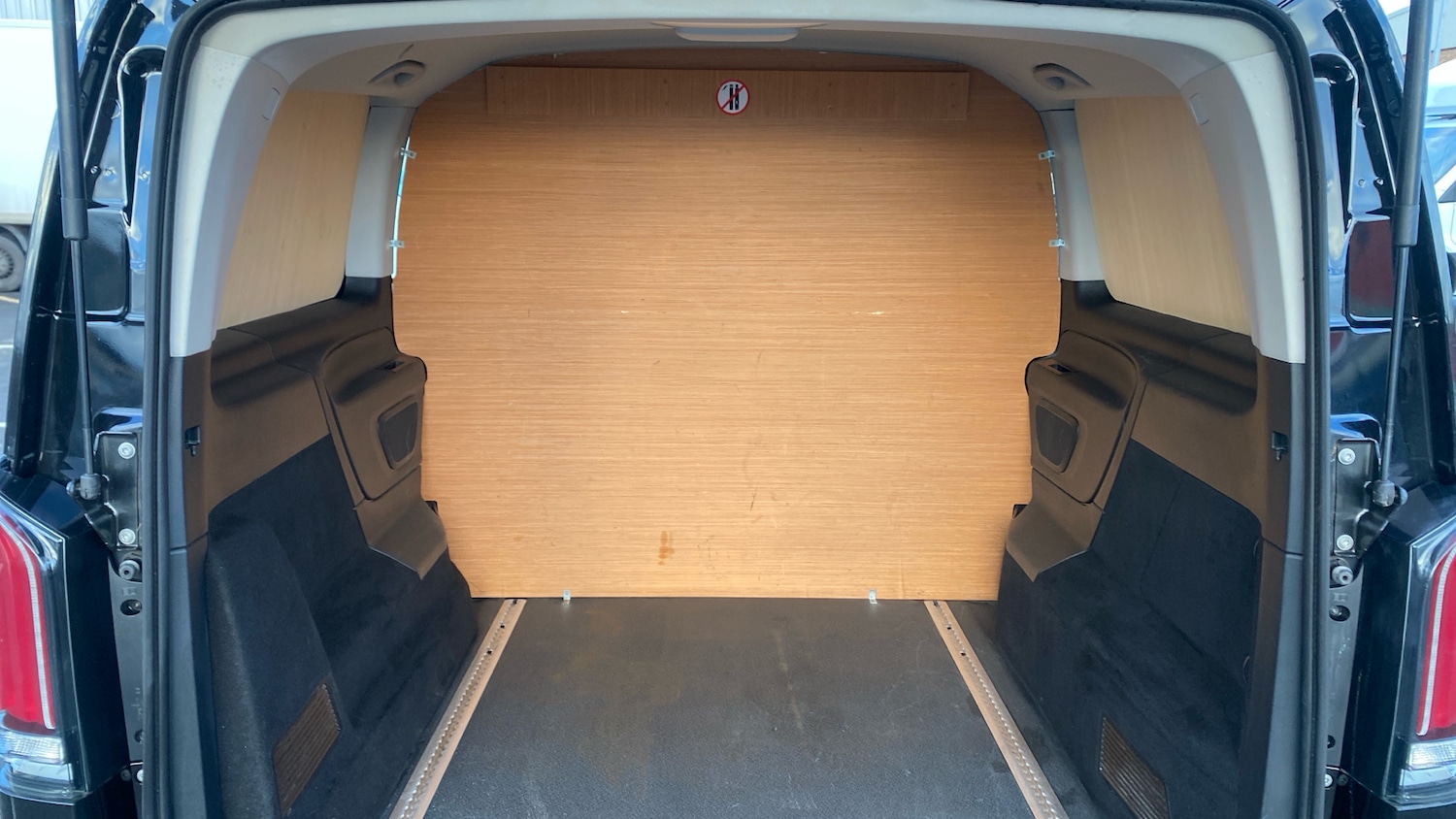 Used Mercedes-Benz Vito 2025 for sale - 77222869: Photo 12