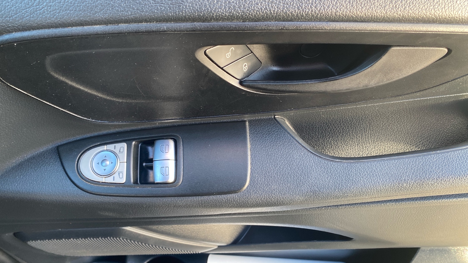 Used Mercedes-Benz Vito 2021 for sale - 76707126: Photo 32