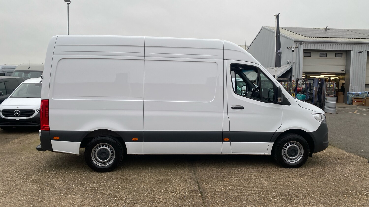 Used Mercedes-Benz Sprinter 2025 for sale - 77847629: Photo 8