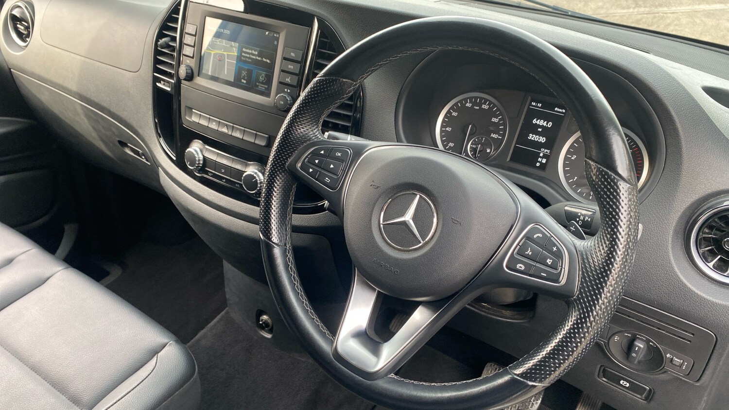 Used Mercedes-Benz Vito 2022 for sale - 76077072: Photo 16