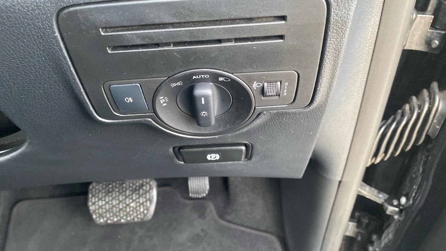 Used Mercedes-Benz Vito 2023 for sale - 77137478: Photo 29