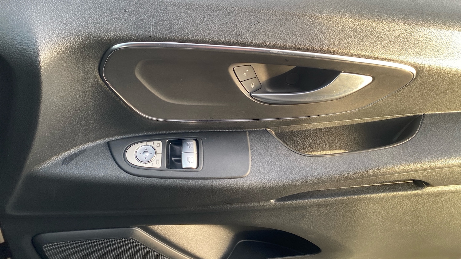 Used Mercedes-Benz Vito 2023 for sale - 77137478: Photo 30