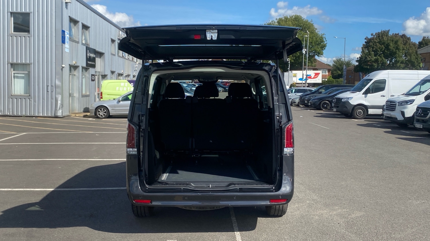 Used Mercedes-Benz Vito 2025 for sale - 75924743: Photo 9