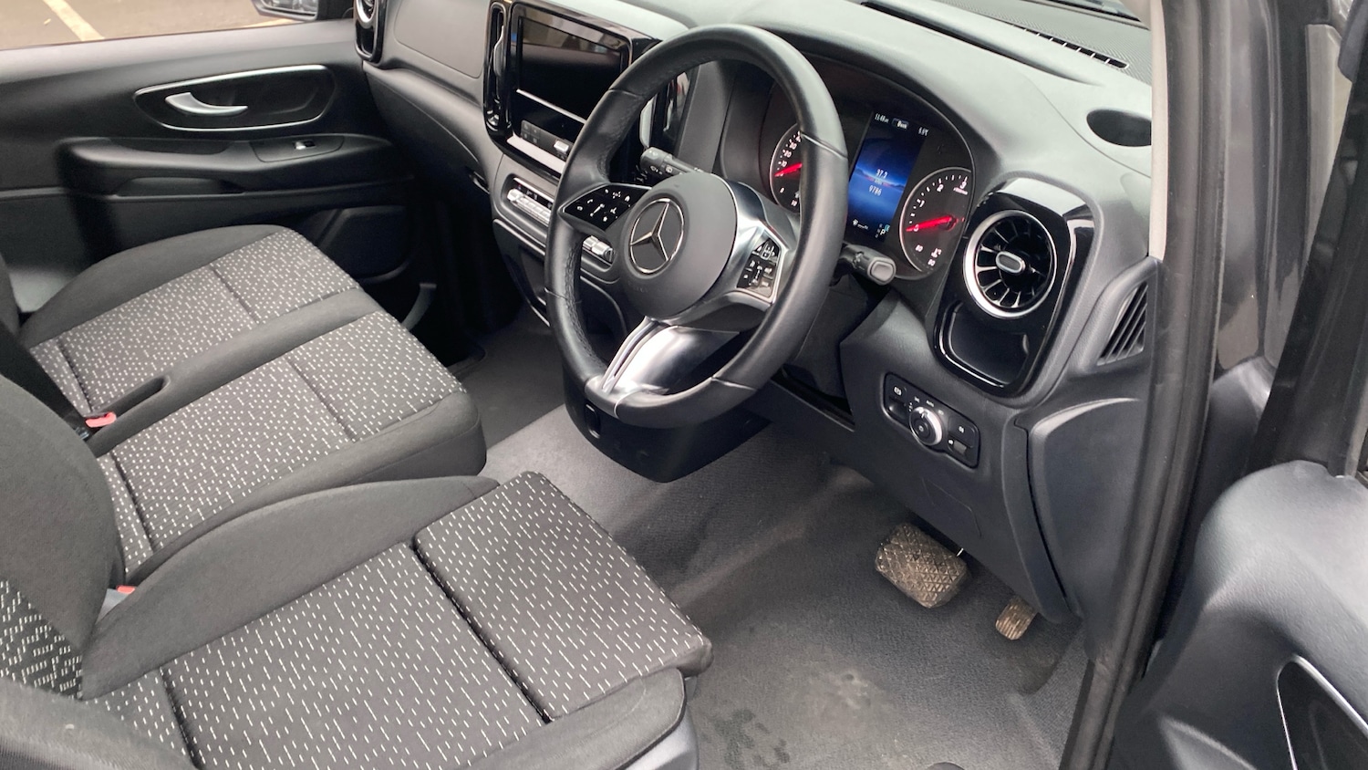 Used Mercedes-Benz Vito 2025 for sale - 77222868: Photo 11