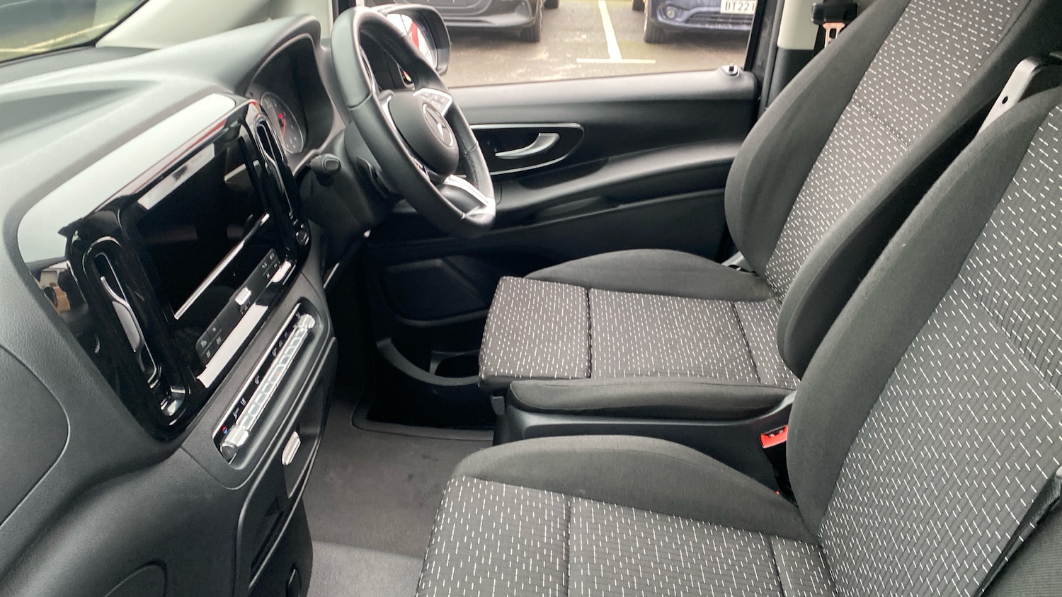 Used Mercedes-Benz Vito 2025 for sale - 77222868: Photo 12