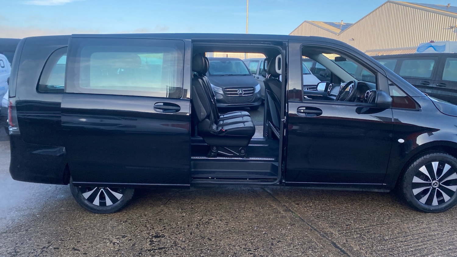 Used Mercedes-Benz Vito 2025 for sale - 77297060: Photo 12