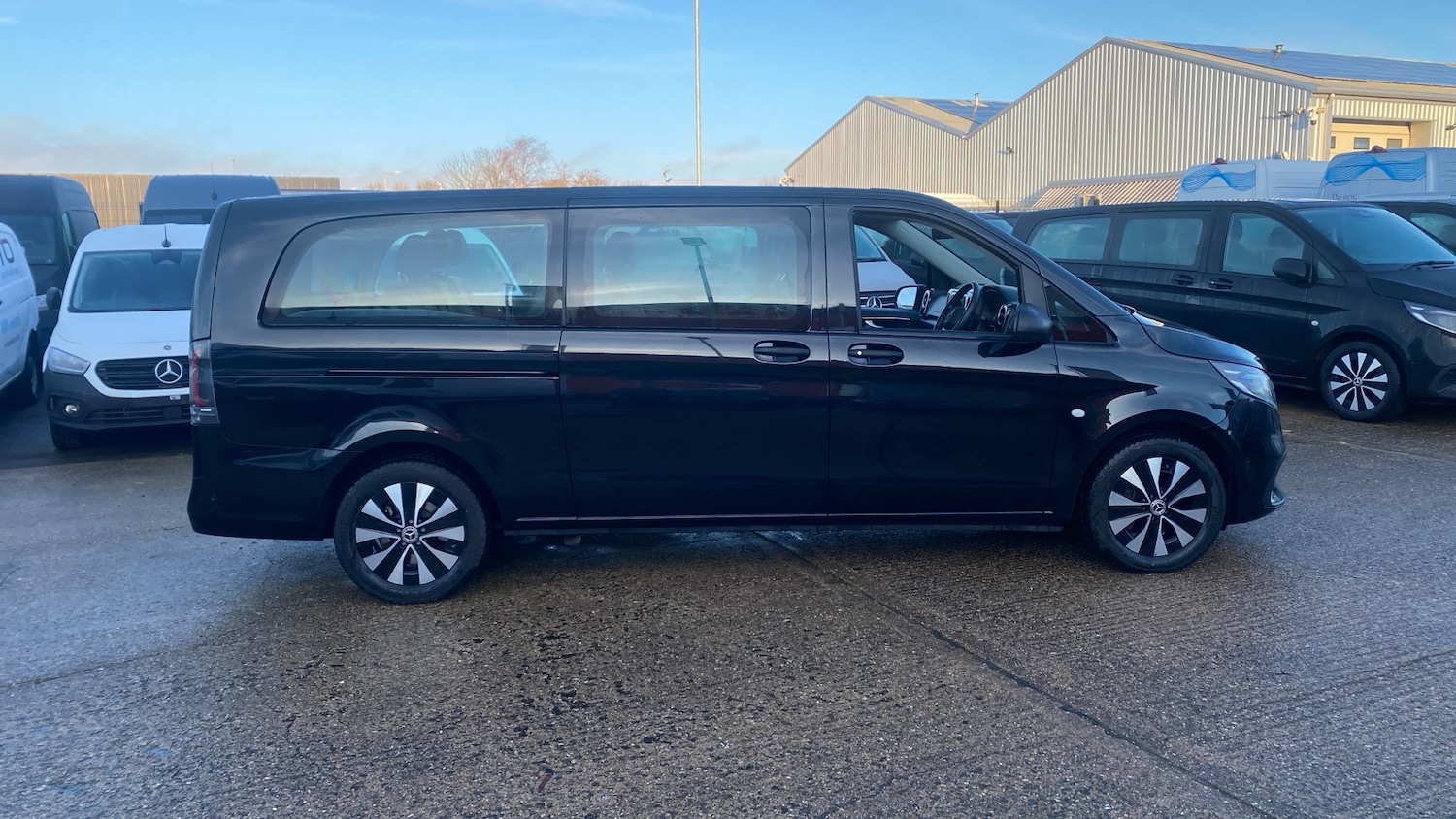 Used Mercedes-Benz Vito 2025 for sale - 77297060: Photo 8