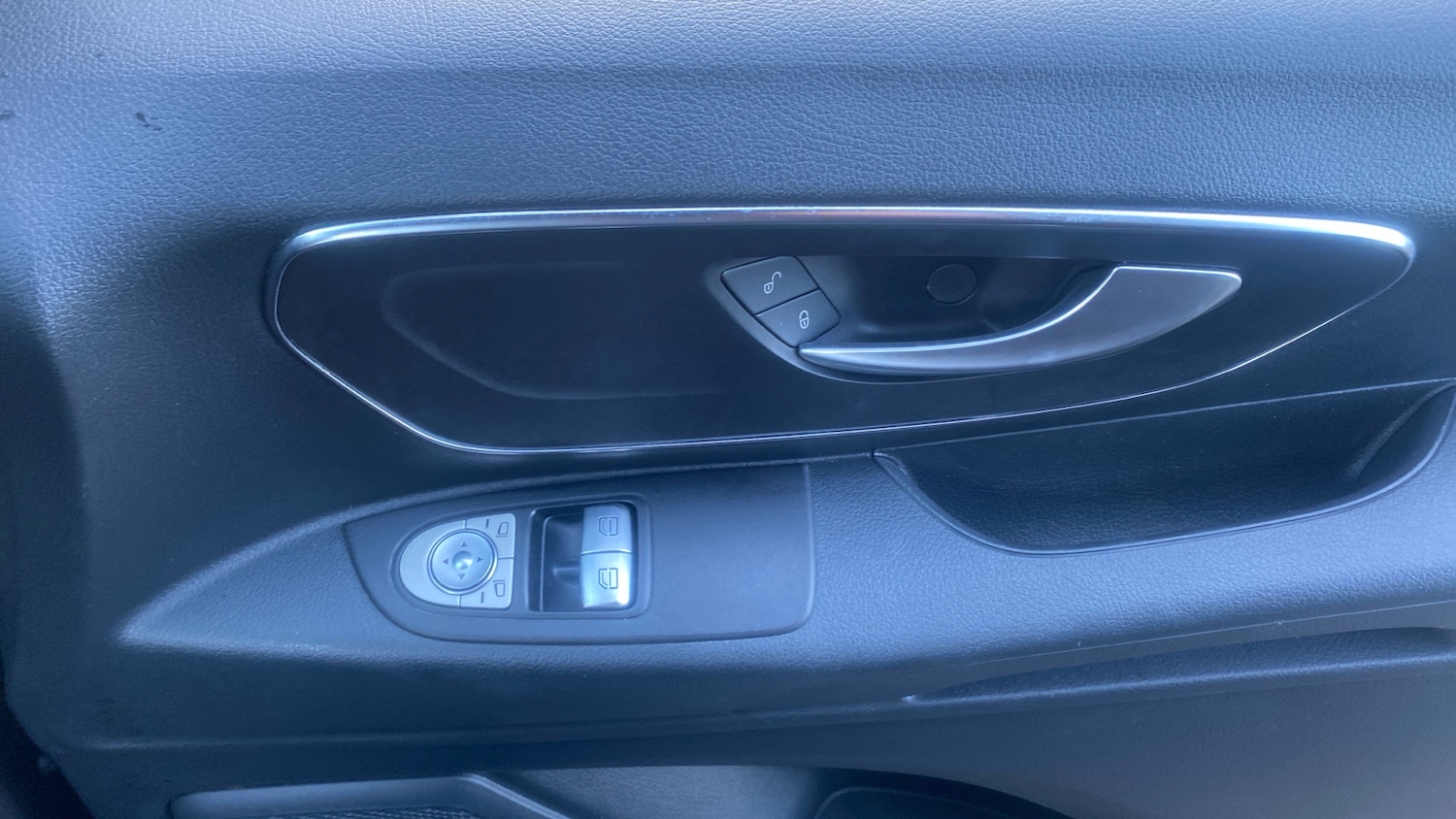 Used Mercedes-Benz Vito 2022 for sale - 77034217: Photo 30