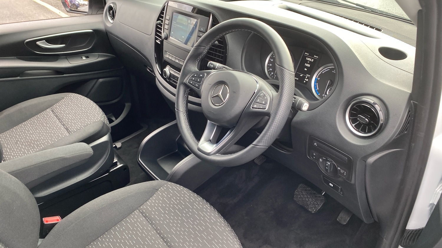 Used Mercedes-Benz Vito 2025 for sale - 76627823: Photo 6