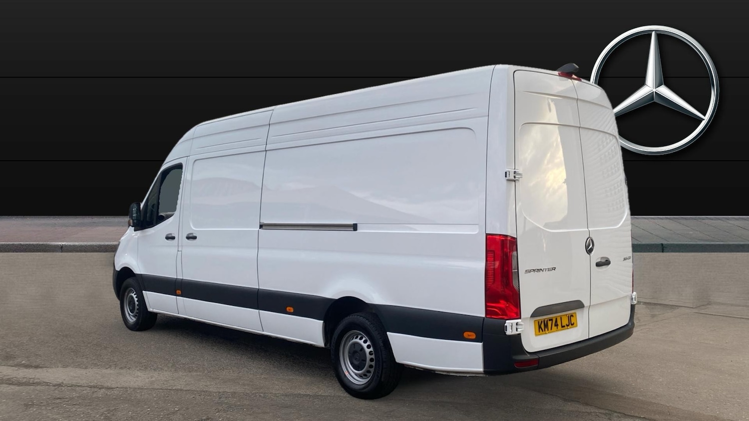 Used Mercedes-Benz Sprinter 2024 for sale - 76494410: Photo 2