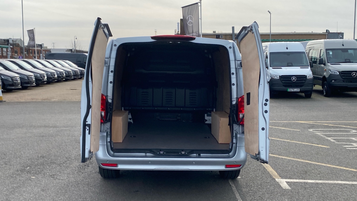 Used Mercedes-Benz Vito 2025 for sale - 77409343: Photo 3