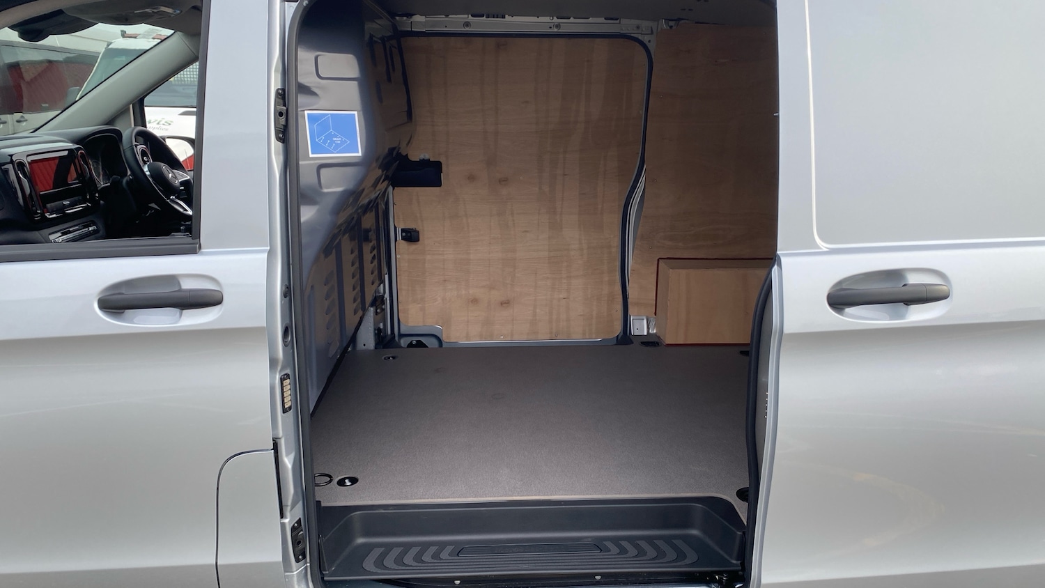 Used Mercedes-Benz Vito 2025 for sale - 77409343: Photo 5