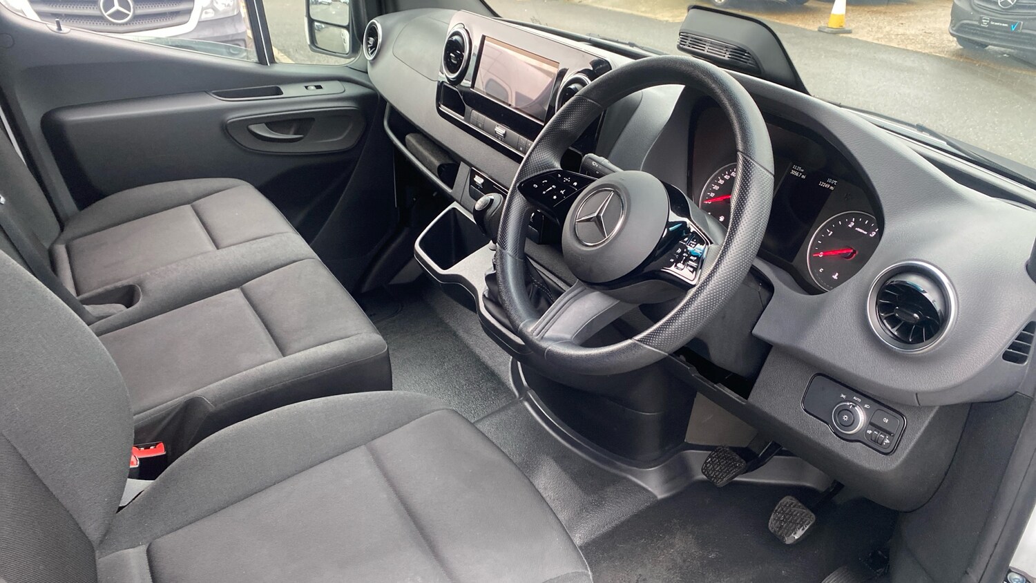 Used Mercedes-Benz Sprinter 2024 for sale - 77351126: Photo 19