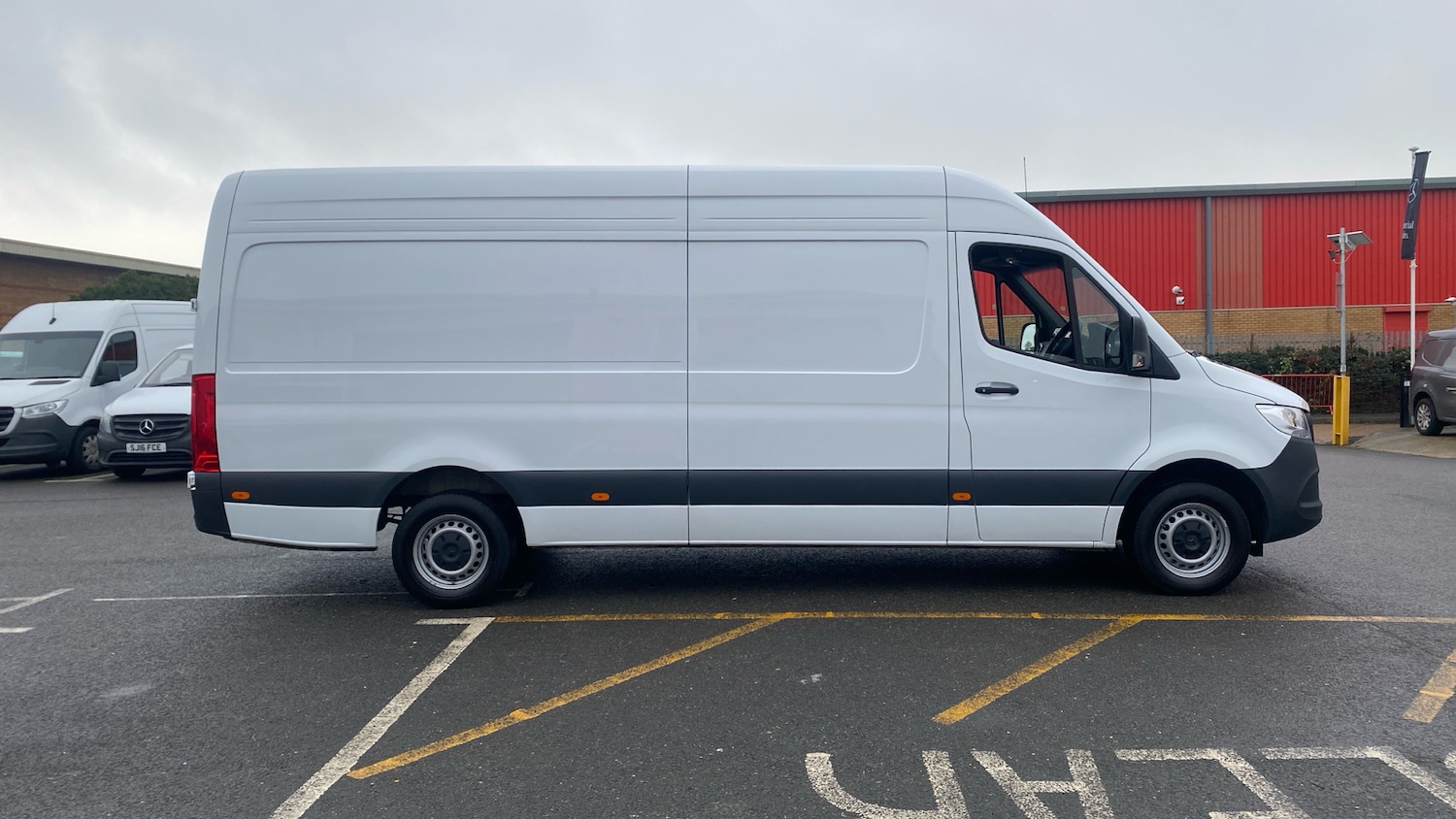 Used Mercedes-Benz Sprinter 2024 for sale - 77351126: Photo 7