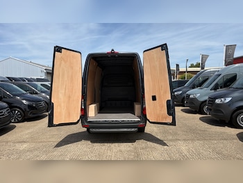 Used Mercedes-Benz Sprinter 2025 for sale - 78745912: Photo