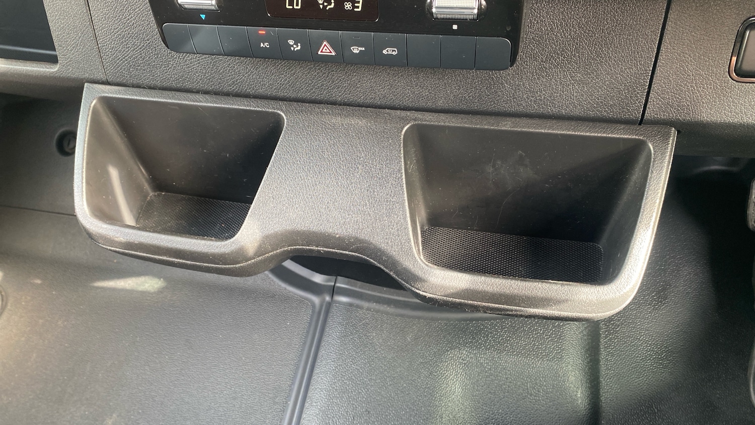 Used Mercedes-Benz Sprinter 2023 for sale - 76035839: Photo 25