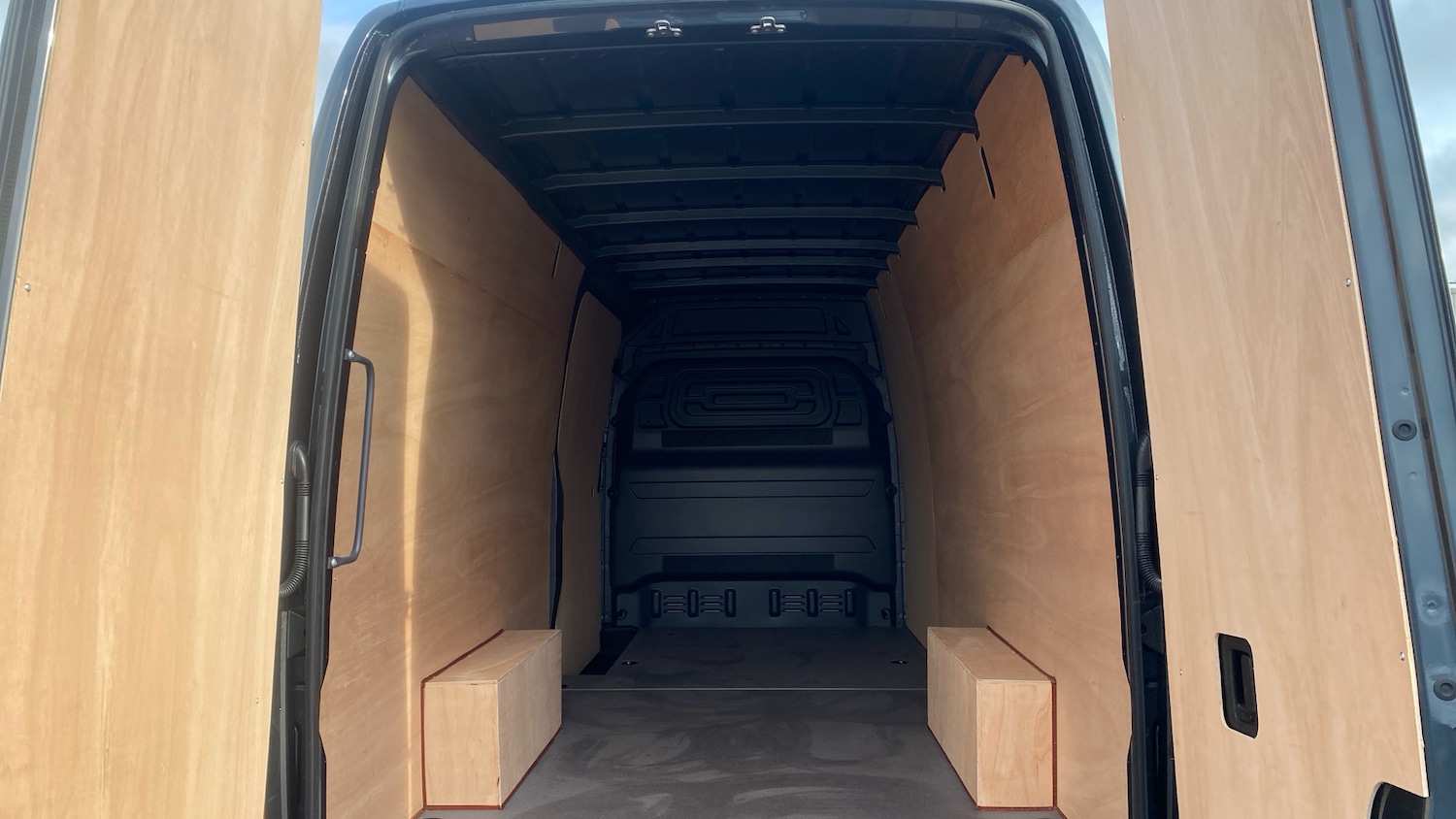 Used Mercedes-Benz Sprinter 2025 for sale - 77409334: Photo 14