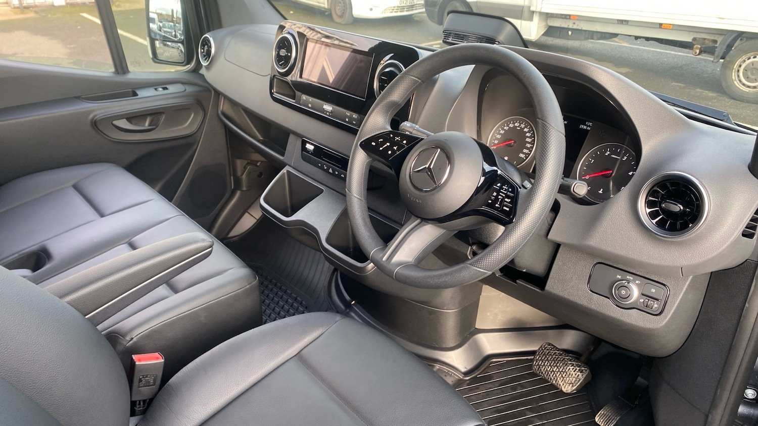 Used Mercedes-Benz Sprinter 2025 for sale - 77409334: Photo 21