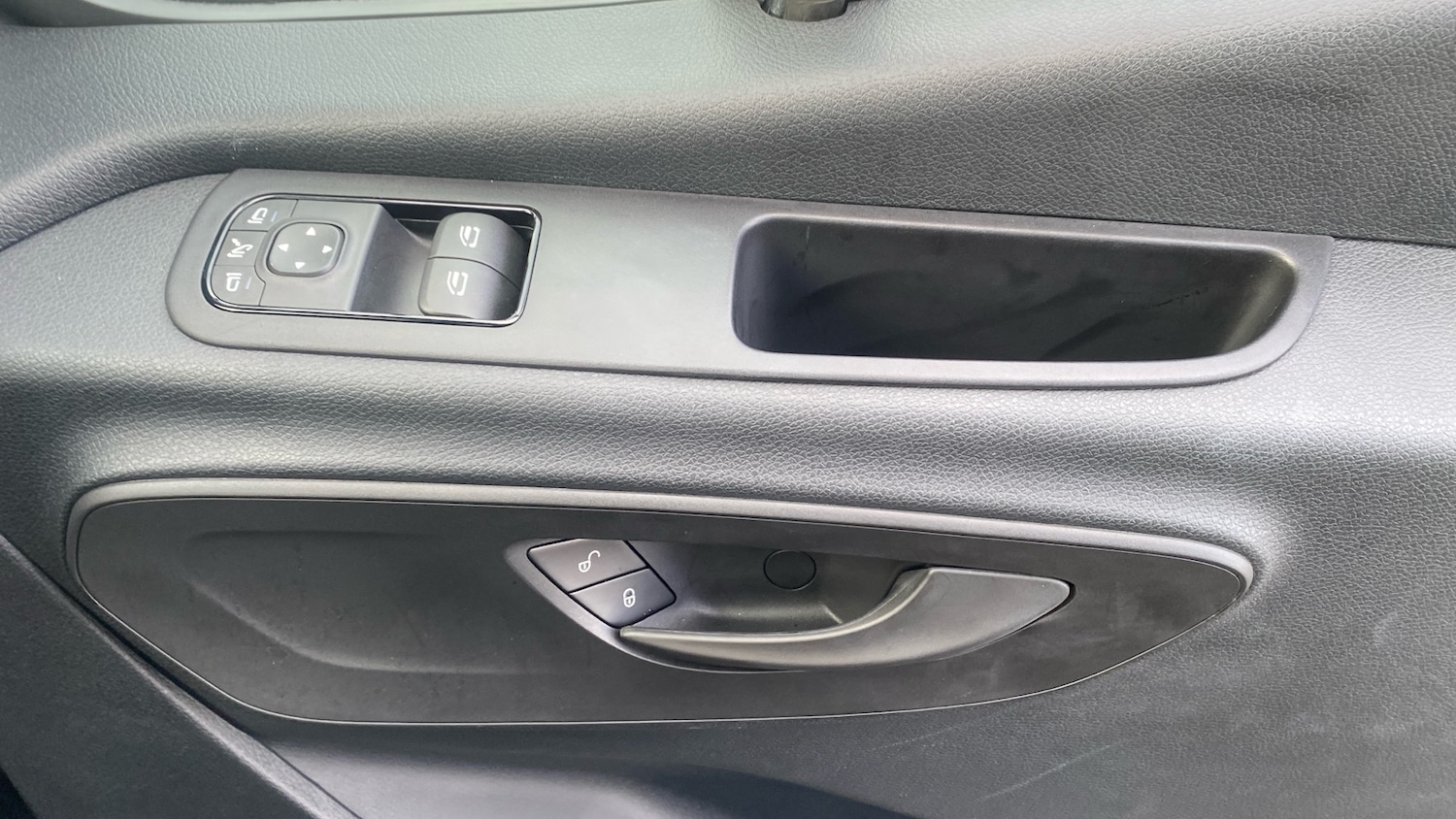 Used Mercedes-Benz Sprinter 2025 for sale - 77409334: Photo 33