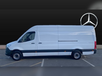 Used Mercedes-Benz Sprinter 2024 for sale - 76477100: Photo