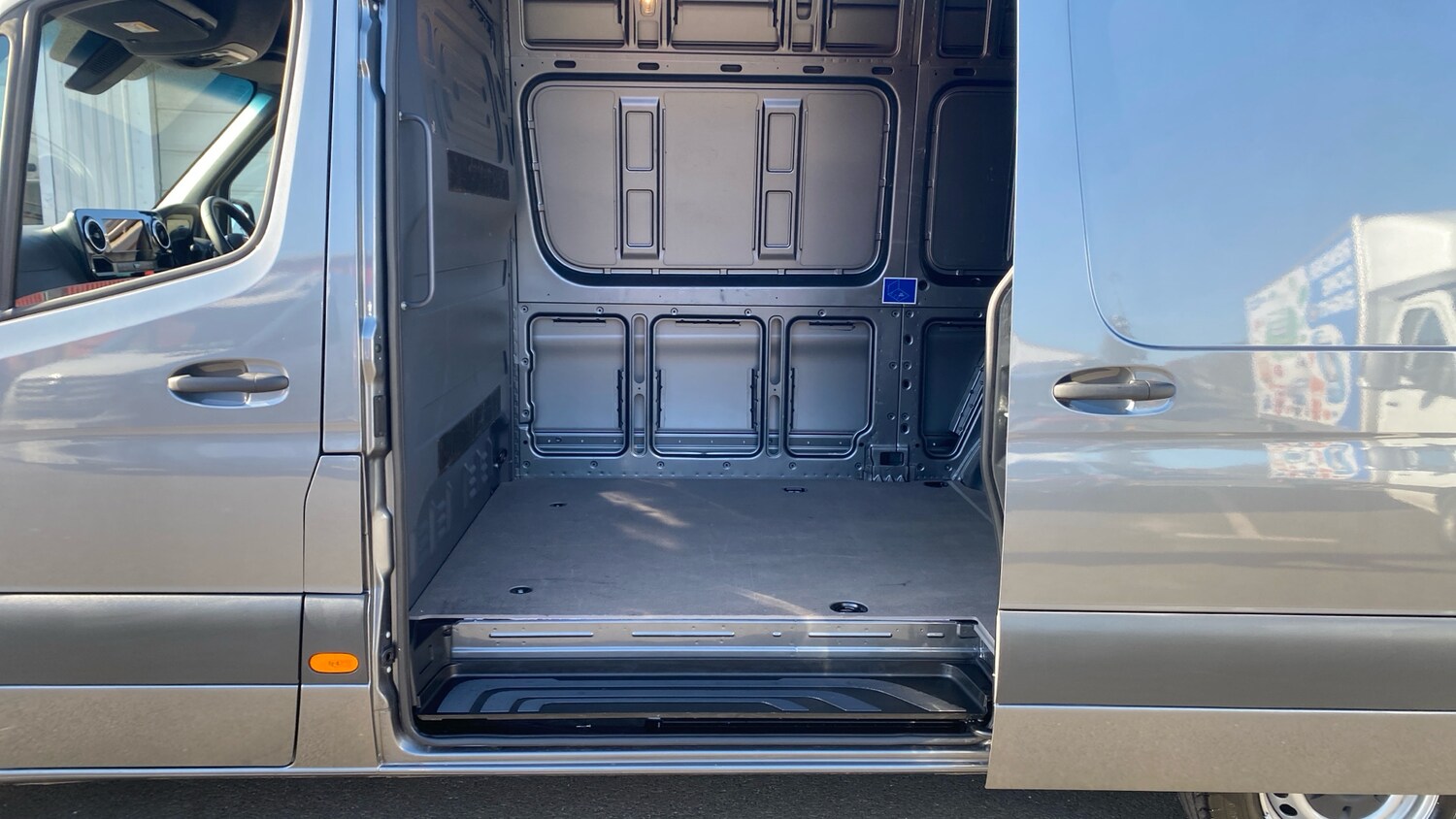 Used Mercedes-Benz Sprinter 2025 for sale - 78149807: Photo 14