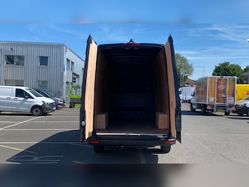 Used Mercedes-Benz Sprinter 2025 for sale - 79057609: Photo