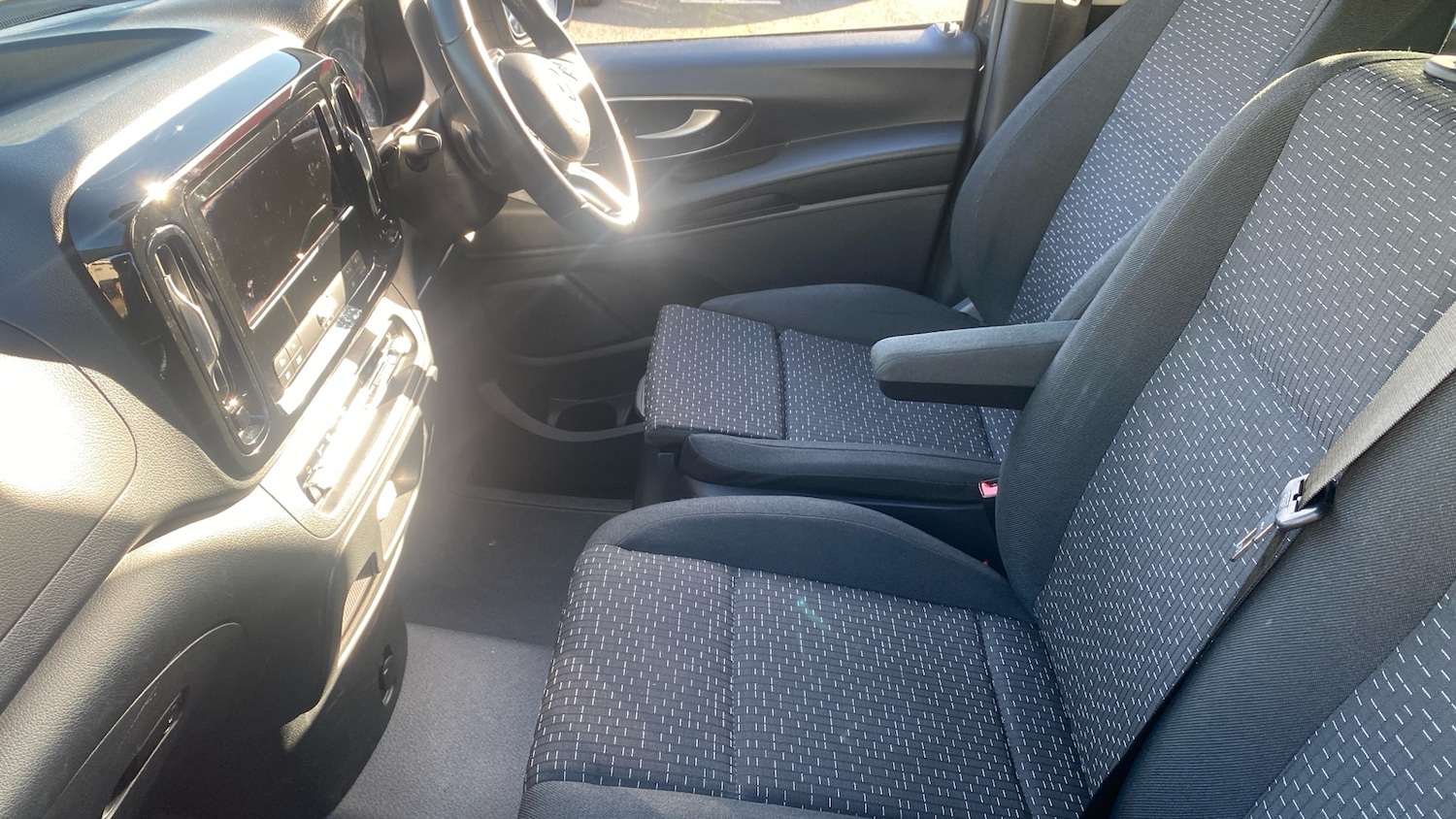 Used Mercedes-Benz Vito 2025 for sale - 76494369: Photo 13