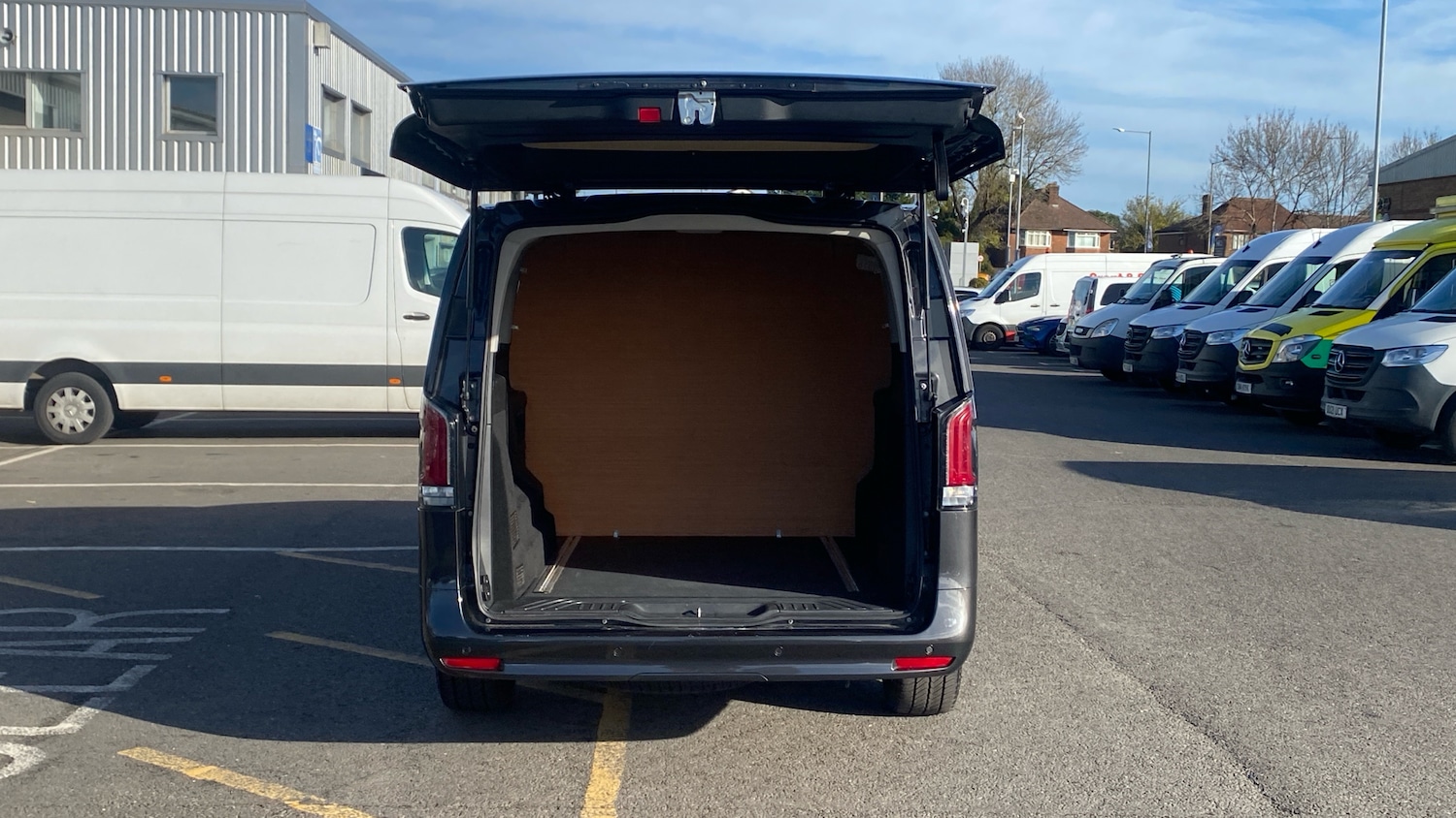 Used Mercedes-Benz Vito 2025 for sale - 76494369: Photo 3