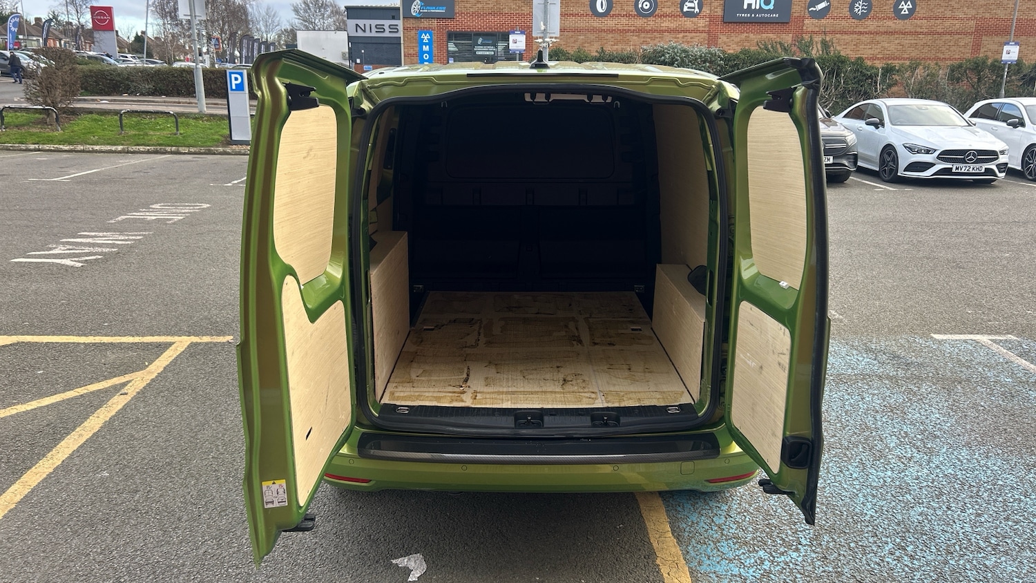 Used Volkswagen Caddy 2024 for sale - 77104494: Photo 3