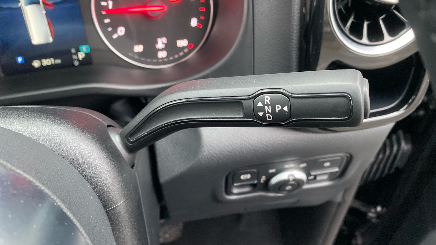 Used Mercedes-Benz Vito 2025 for sale - 77409340: Photo 34