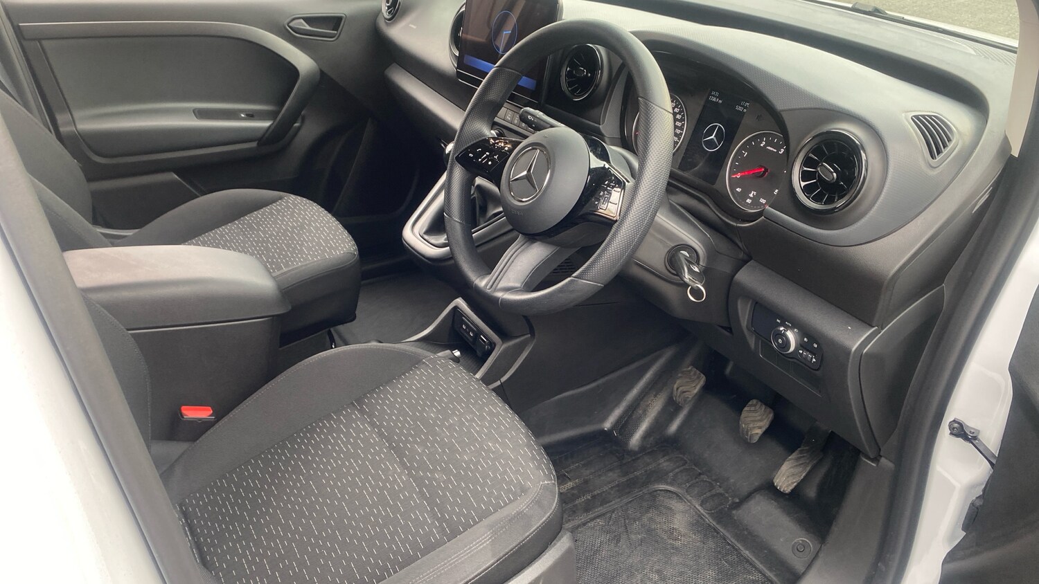 Used Mercedes-Benz Citan 2025 for sale - 75615994: Photo 6