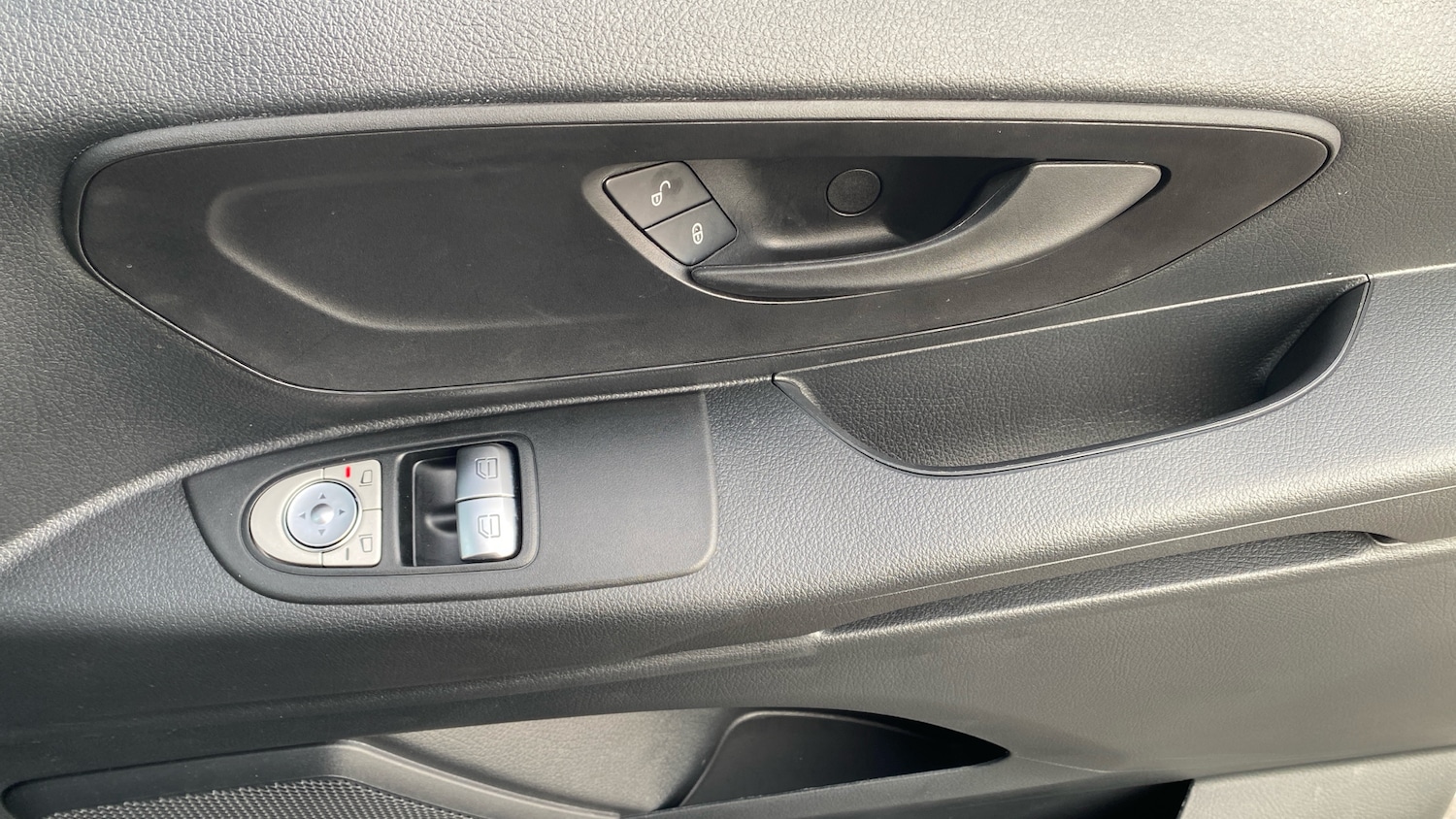 Used Mercedes-Benz Vito 2025 for sale - 78155249: Photo 37