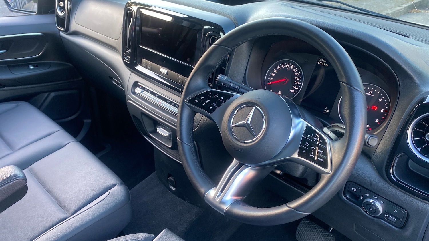 Used Mercedes-Benz Vito 2025 for sale - 76393423: Photo 25